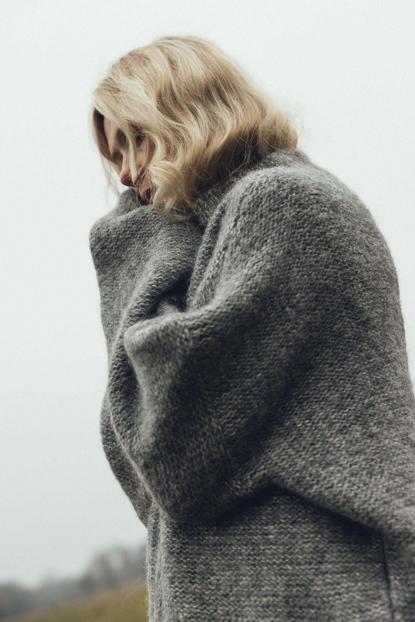 SOFT ATELIER golf z alpaki cloudy grey